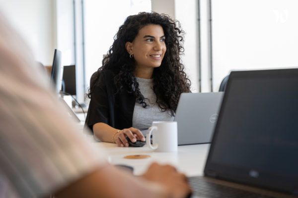 A Novelis team member at her desk